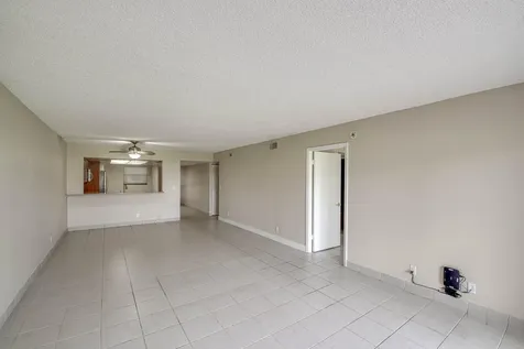 1030 Us Highway 1 North Palm Beach FL 33408