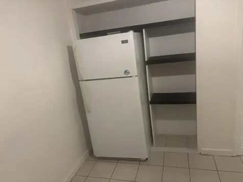 2424 Grant Street Hollywood FL 33020