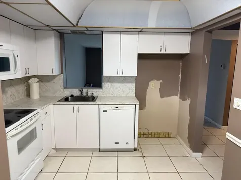 26 Abbey Lane Delray Beach FL 33446