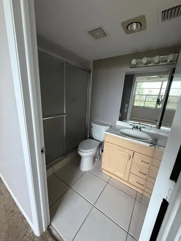 26 Abbey Lane Delray Beach FL 33446