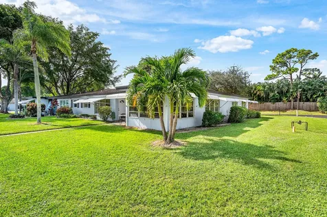 510 High Point Drive Delray Beach FL 33445