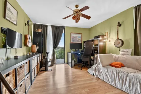 2816 N 46th Avenue Hollywood FL 33021