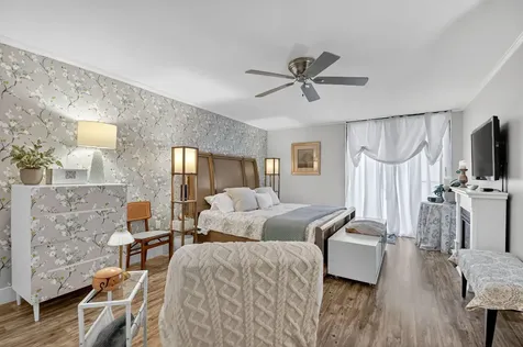 2816 N 46th Avenue Hollywood FL 33021