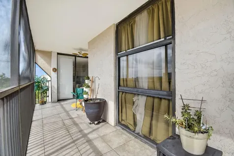 2816 N 46th Avenue Hollywood FL 33021