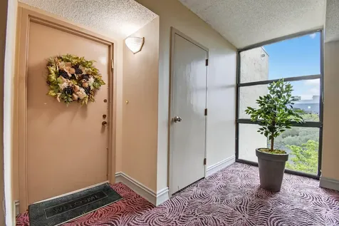 2816 N 46th Avenue Hollywood FL 33021