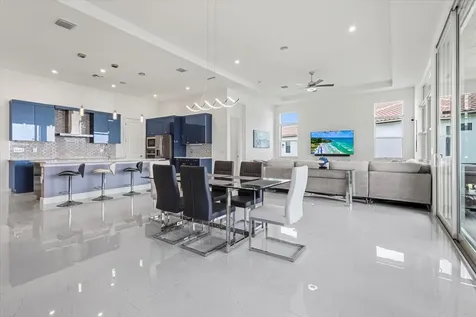 8580 Sw Cantante Way Port Saint Lucie FL 34987