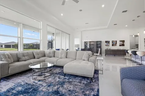 8580 Sw Cantante Way Port Saint Lucie FL 34987
