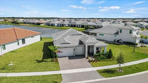 8580 Sw Cantante Way Port Saint Lucie FL 34987