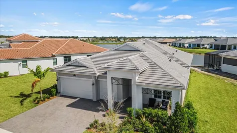 8580 Sw Cantante Way Port Saint Lucie FL 34987