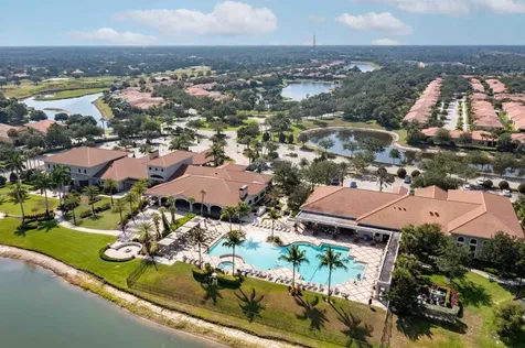 8580 Sw Cantante Way Port Saint Lucie FL 34987