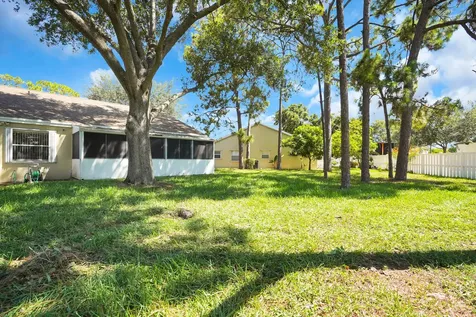 3520 Westminster Drive Greenacres FL 33463