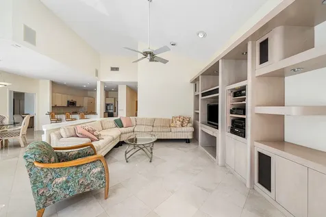 4879 Bocaire Boulevard Boca Raton FL 33487