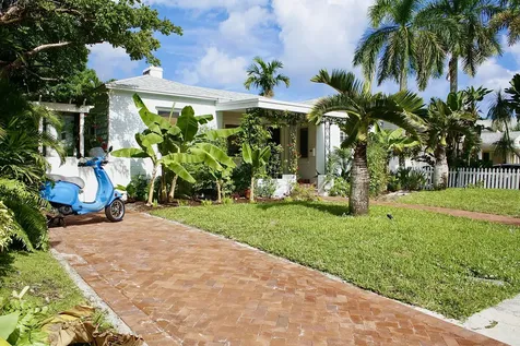 219 33rd Street West Palm Beach FL 33407