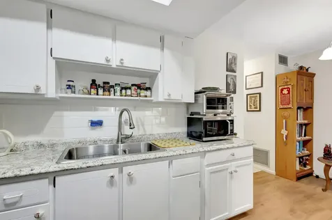 2929 Se Ocean Boulevard Stuart FL 34996