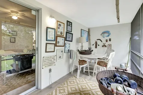 2929 Se Ocean Boulevard Stuart FL 34996