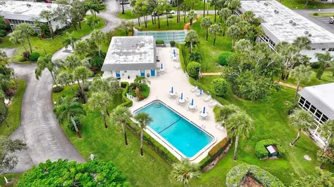 2929 Se Ocean Boulevard Stuart FL 34996