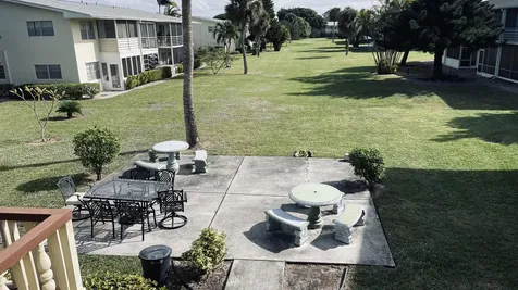 138 Salisbury F West Palm Beach FL 33417
