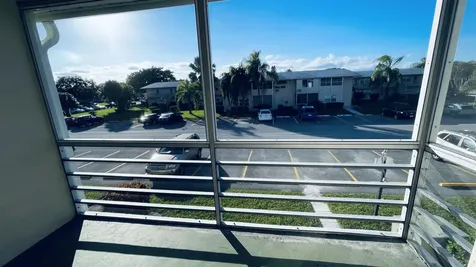 138 Salisbury F West Palm Beach FL 33417