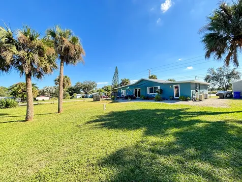 5140 65th Street Vero Beach FL 32967