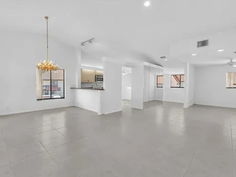 10694 Ocean Palm Way Boynton Beach FL 33437