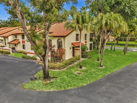 10694 Ocean Palm Way Boynton Beach FL 33437