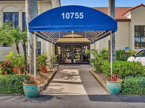 10694 Ocean Palm Way Boynton Beach FL 33437