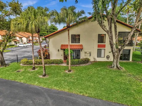 10694 Ocean Palm Way Boynton Beach FL 33437