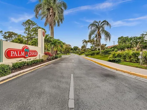 10694 Ocean Palm Way Boynton Beach FL 33437