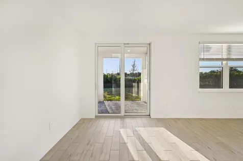 5453 Hampton Park Circle Vero Beach FL 32966