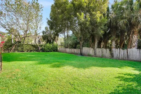 1258 Pebble Ridge Lane West Palm Beach FL 33411