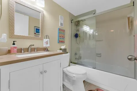 6795 Huntington Lane Delray Beach FL 33446