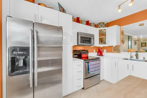 6795 Huntington Lane Delray Beach FL 33446