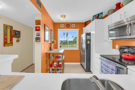 6795 Huntington Lane Delray Beach FL 33446