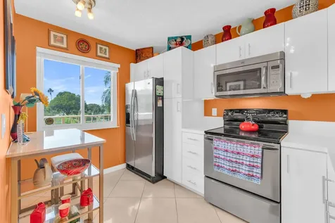 6795 Huntington Lane Delray Beach FL 33446