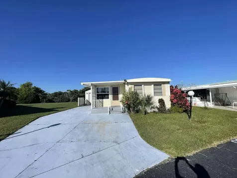 1601 Us Highway 441 Okeechobee FL 34974