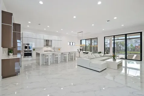 13159 Artisan Circle Palm Beach Gardens FL 33418