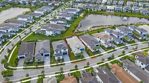 13159 Artisan Circle Palm Beach Gardens FL 33418