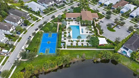 13159 Artisan Circle Palm Beach Gardens FL 33418