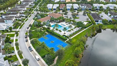 13159 Artisan Circle Palm Beach Gardens FL 33418