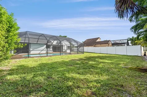 22301 Ensenada Way Boca Raton FL 33433