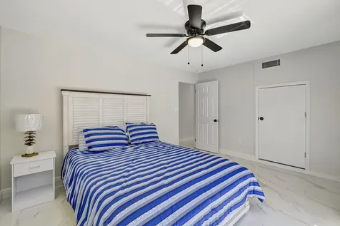 1911 Cypress Avenue Fort Pierce FL 34949