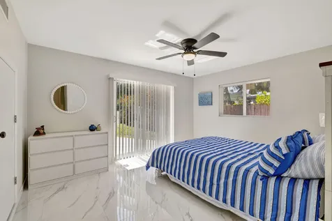 1911 Cypress Avenue Fort Pierce FL 34949