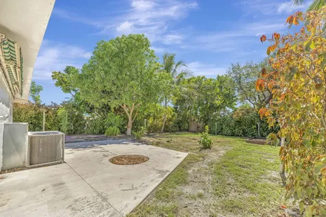 1911 Cypress Avenue Fort Pierce FL 34949