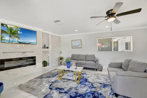 1911 Cypress Avenue Fort Pierce FL 34949