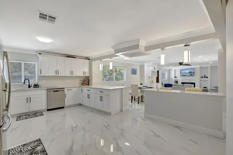 1911 Cypress Avenue Fort Pierce FL 34949
