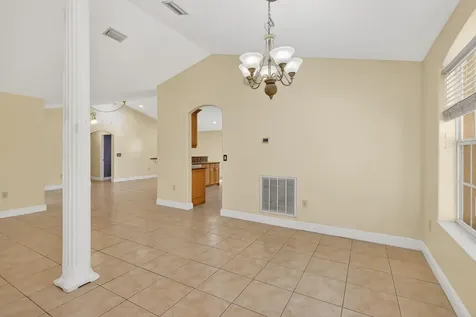 3282 Se West Snow Road Port Saint Lucie FL 34984