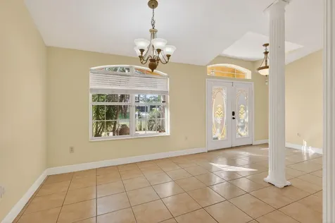 3282 Se West Snow Road Port Saint Lucie FL 34984