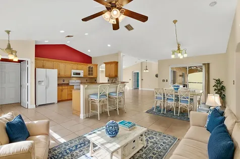 3282 Se West Snow Road Port Saint Lucie FL 34984