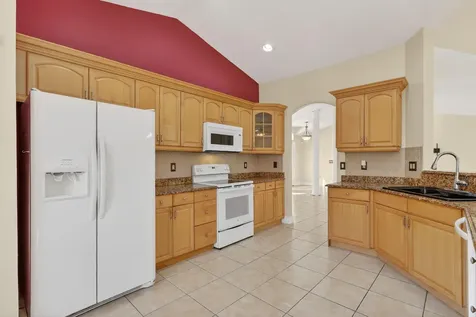 3282 Se West Snow Road Port Saint Lucie FL 34984