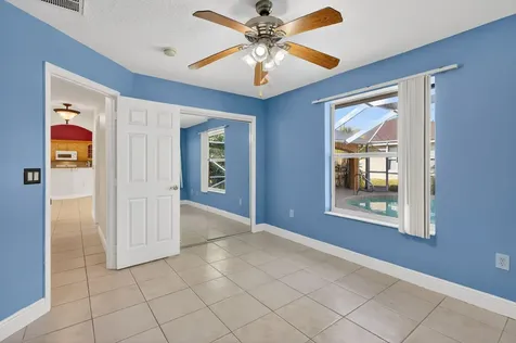 3282 Se West Snow Road Port Saint Lucie FL 34984